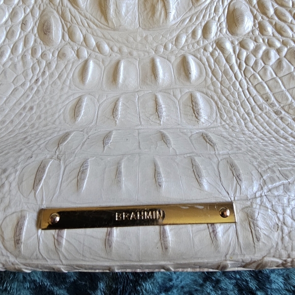 Brahmin Marianna Champagne Pearl Shiny Structured leather Luxury Rare bag - Picture 3 of 14